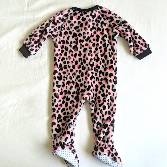 children's place fluffy pink animal print zipper footie sleeper pajamas 9 months - Picture 2 of 6